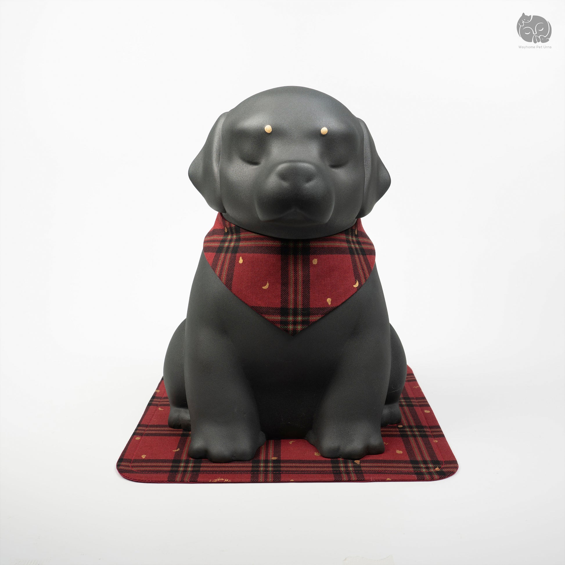 Professional studio shot of the black ceramic dog urn for Golden Retriever, highlighting the minimalist artisan design.