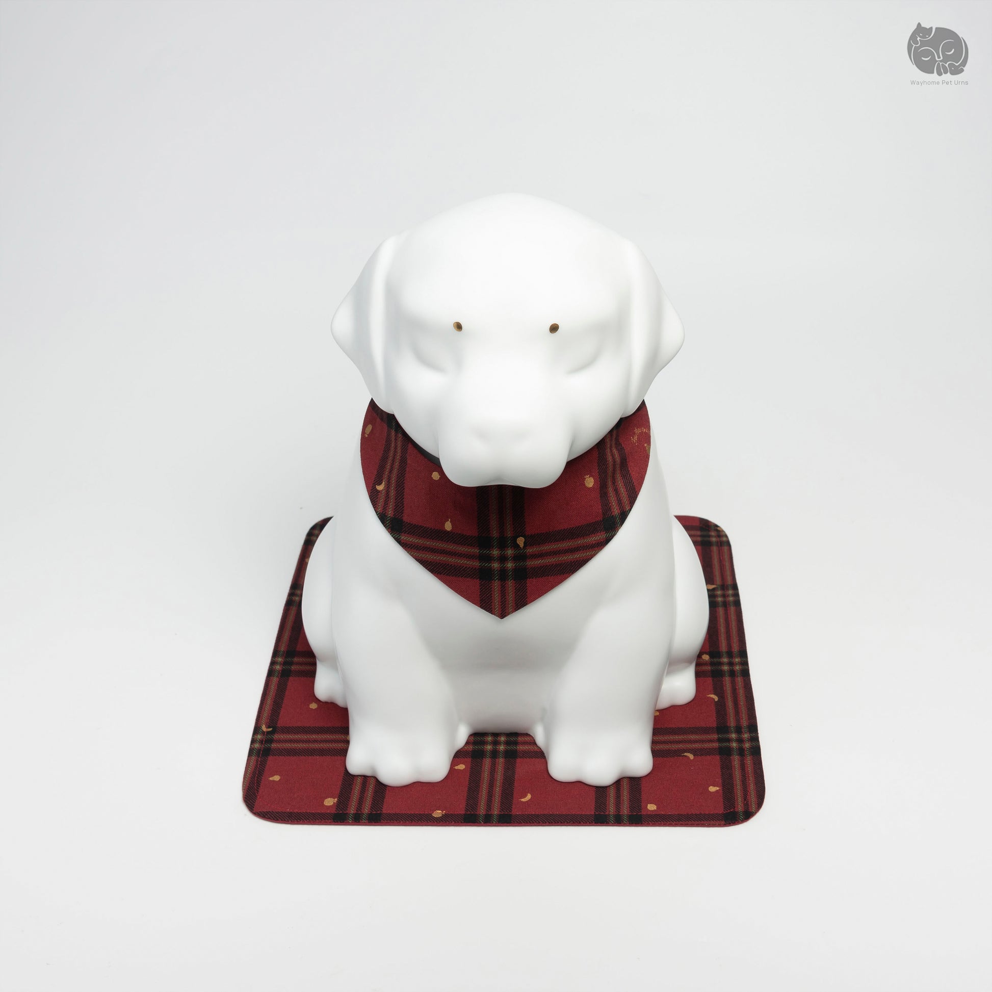 Professional studio shot of the white ceramic dog urn for Golden Retriever, highlighting the minimalist artisan design.